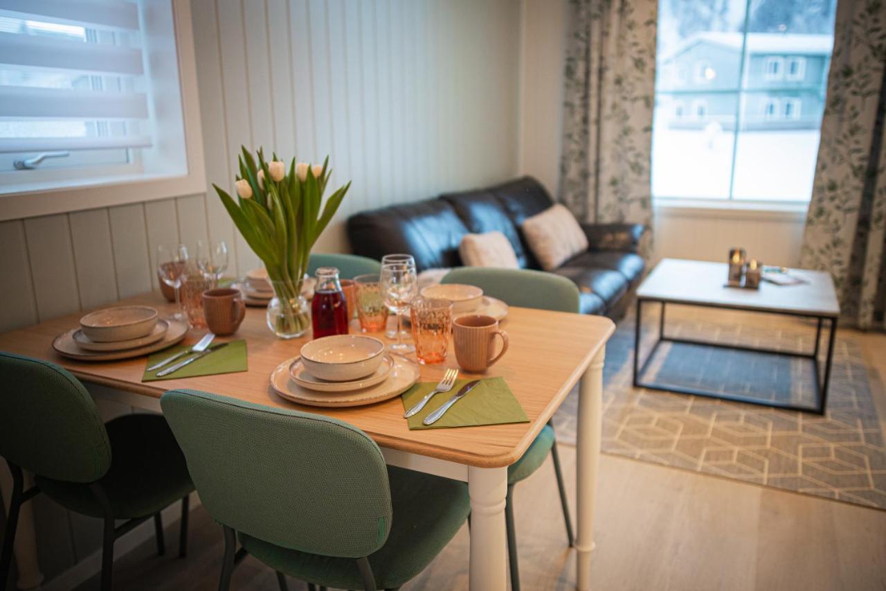 Forde Gjestehus Og Camping المظهر الخارجي الصورة