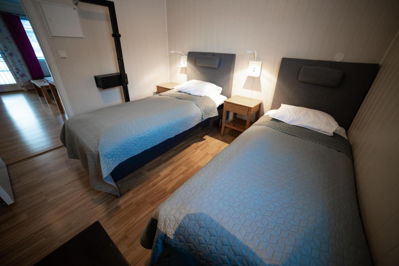 Forde Gjestehus Og Camping المظهر الخارجي الصورة