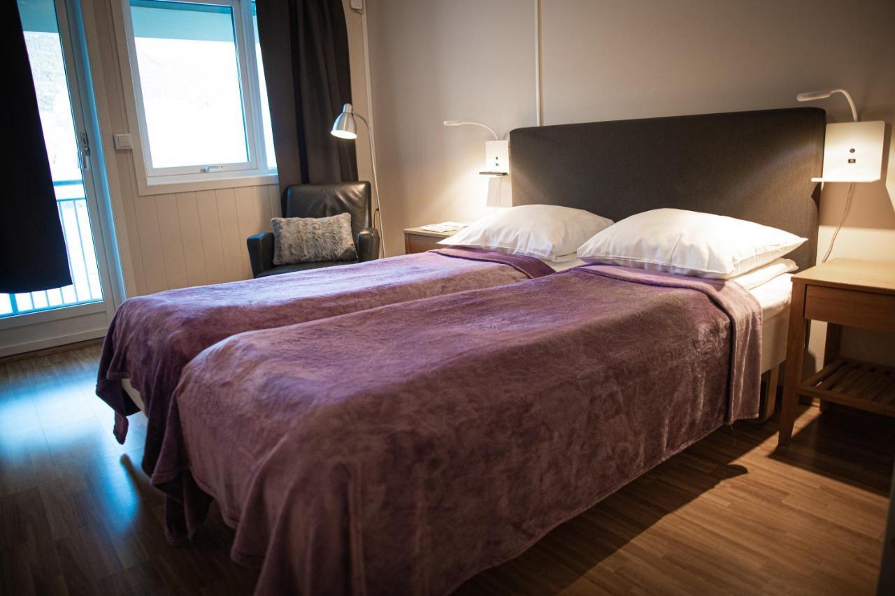 Forde Gjestehus Og Camping المظهر الخارجي الصورة