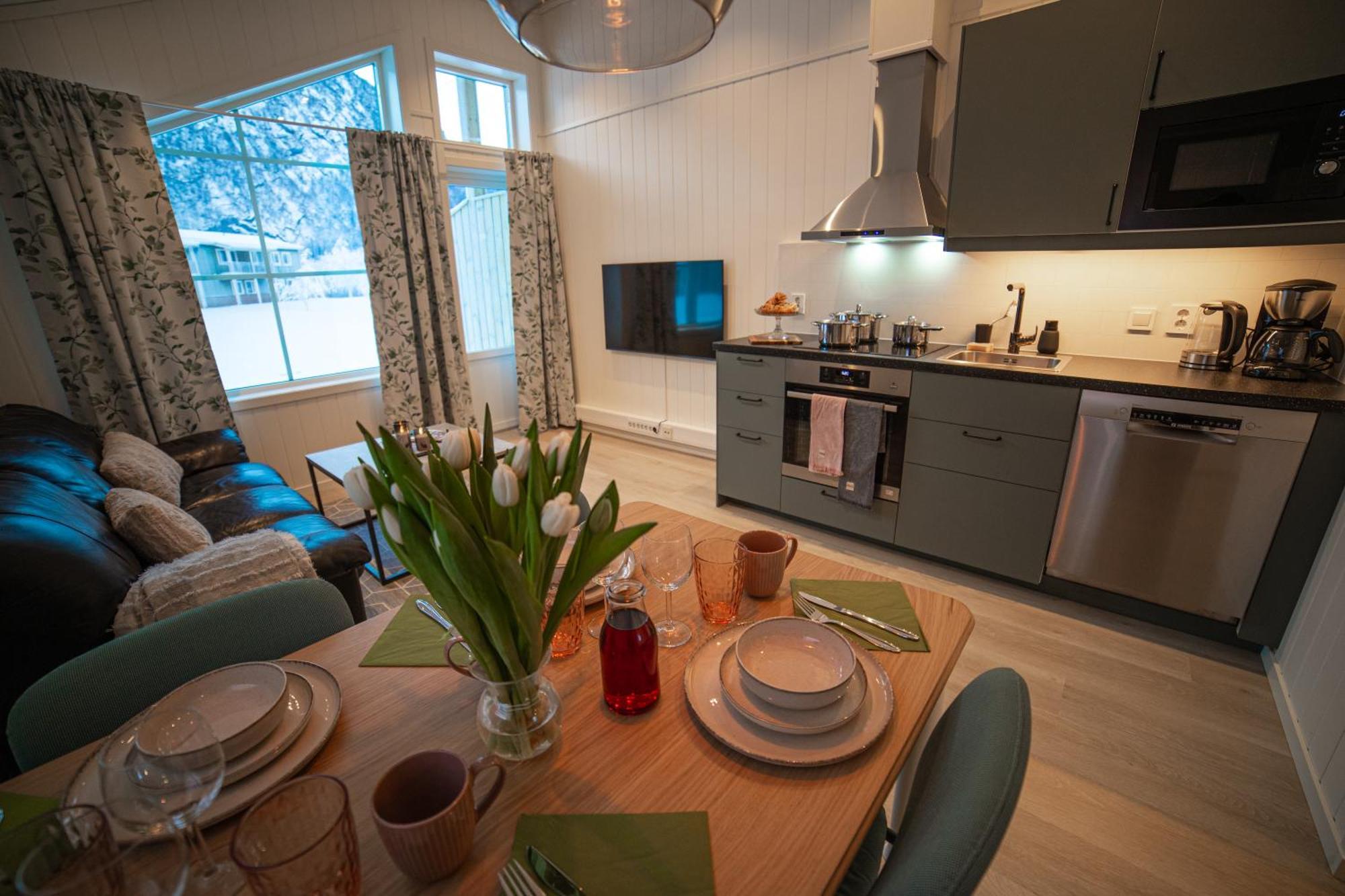 Forde Gjestehus Og Camping المظهر الخارجي الصورة