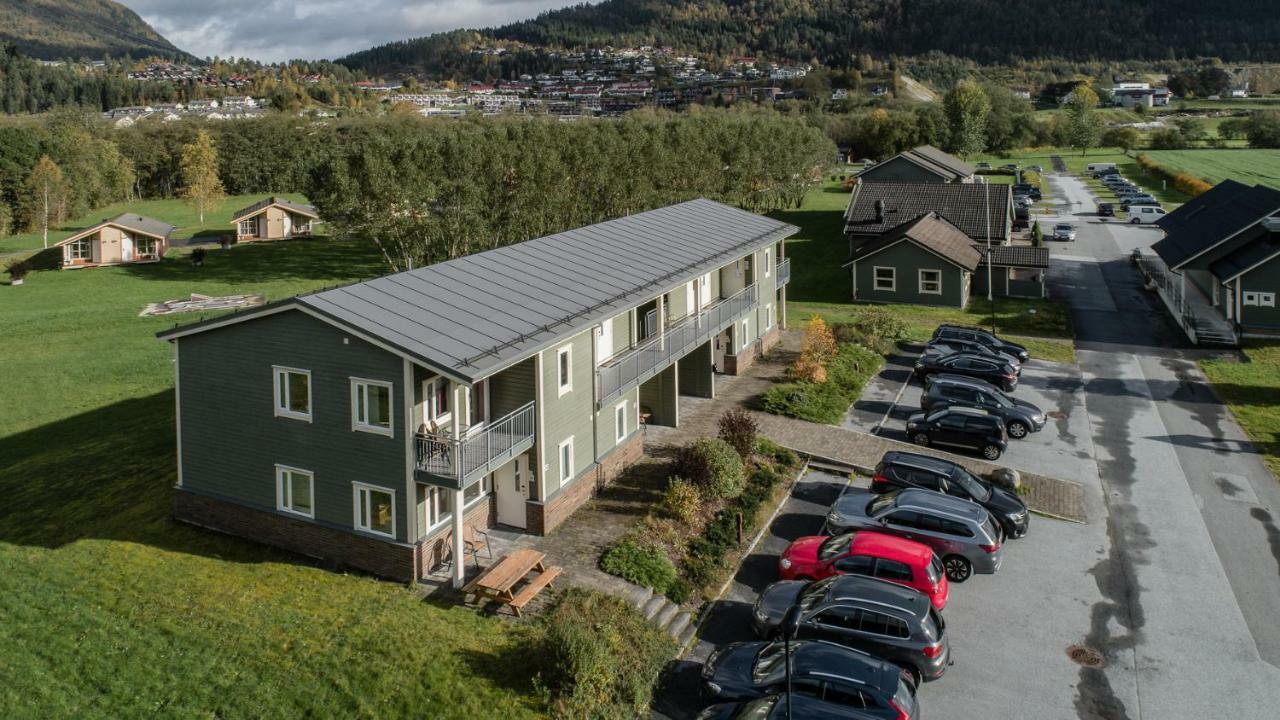 Forde Gjestehus Og Camping المظهر الخارجي الصورة