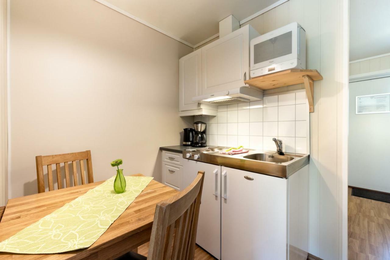 Forde Gjestehus Og Camping المظهر الخارجي الصورة